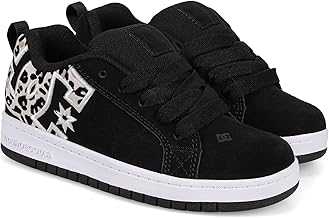 Shoes Women's Court Graffik Sneaker